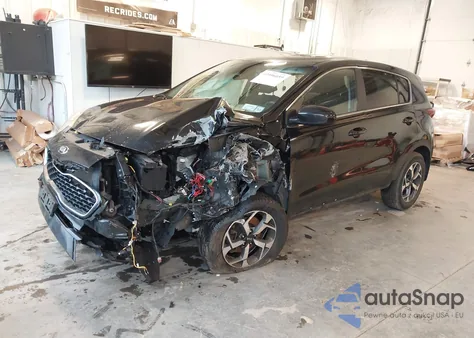 2020 Kia Sportage Lx z USA, uszkodzony, nr VIN KNDPMCAC8L7630860